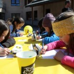 Dictée du Tour lue par Pierre Vaultier dans la cour de l'école de Saint-Chaffrey